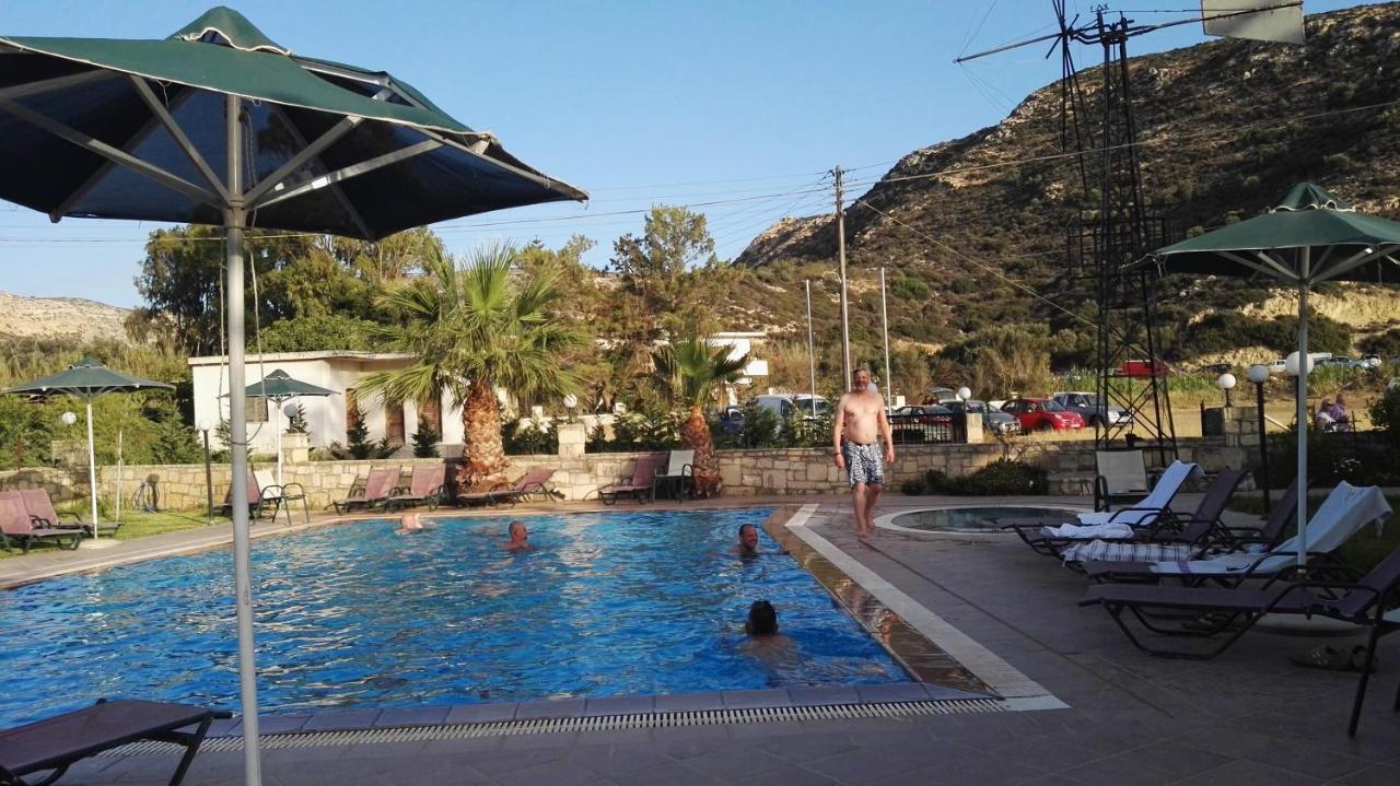 Dimitris Villa Hotel Μάταλα Εξωτερικό φωτογραφία